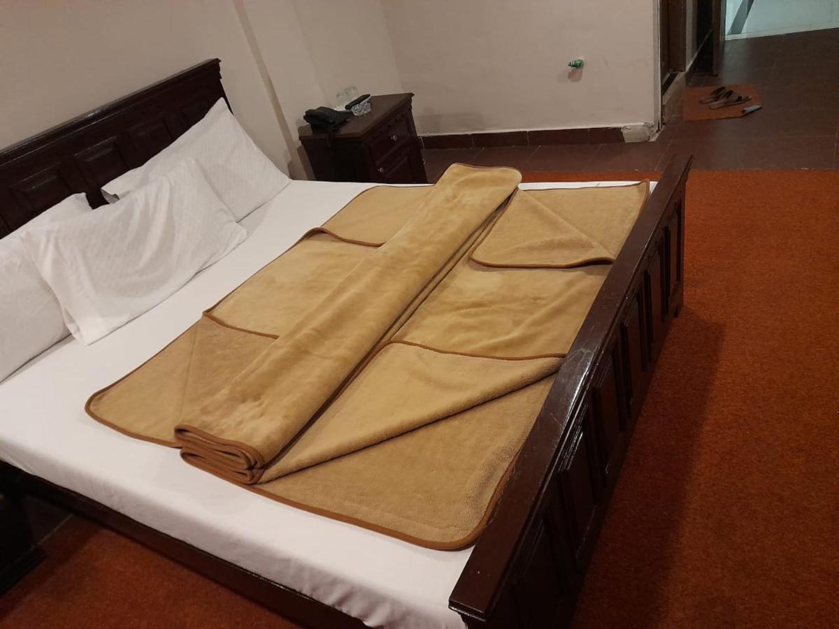 Hotel Burj Al Hateem Rawalpindi Luaran gambar